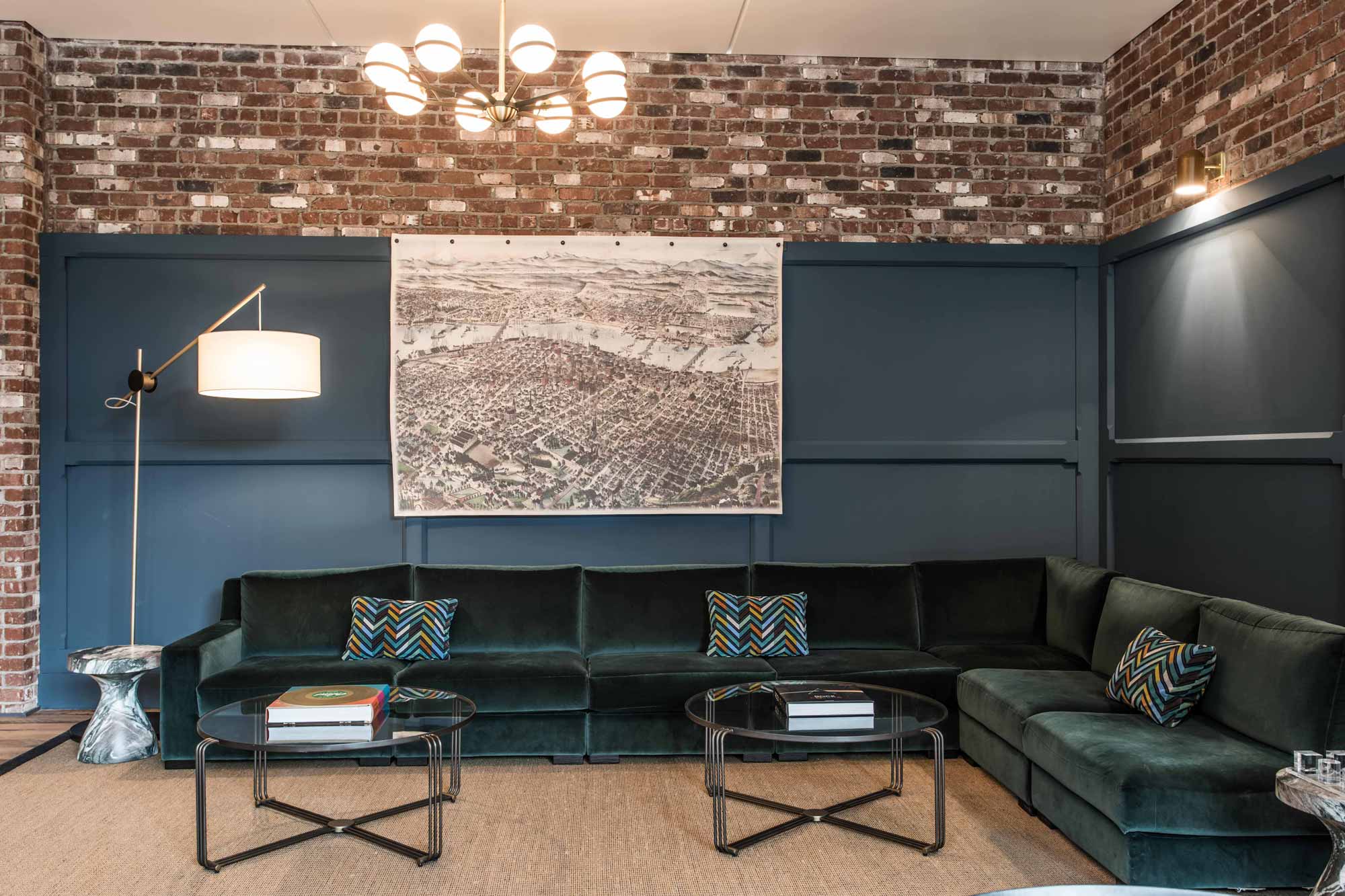  230 ash portland apartments lobby