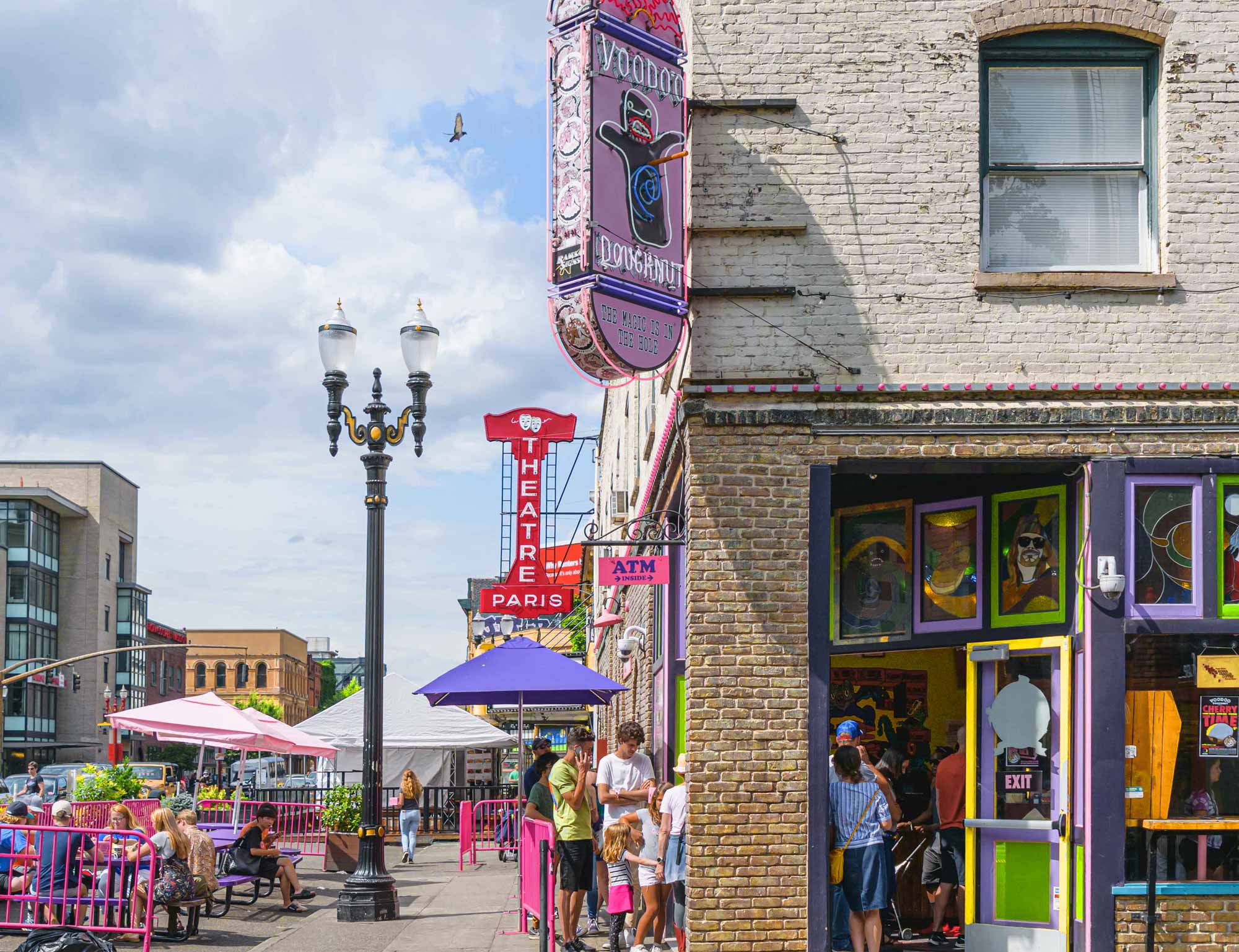 line on street in front of Voodoo Doughnut in Downtown Portland